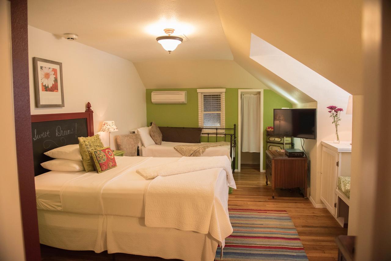 El Cuervo Abq Guest Rooms Albuquerque Bagian luar foto